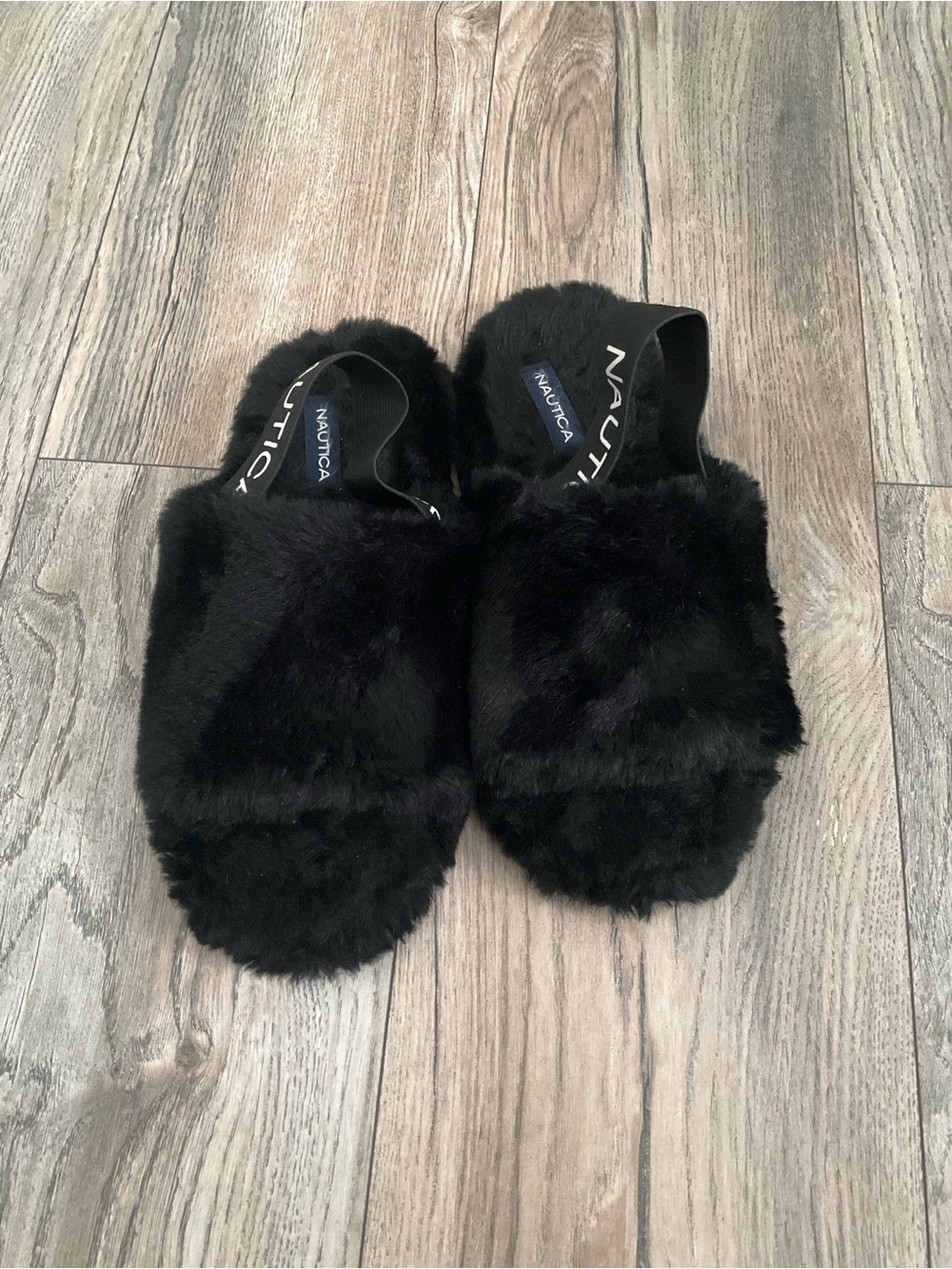 Nautica Black Fuzzy Slide Slippers